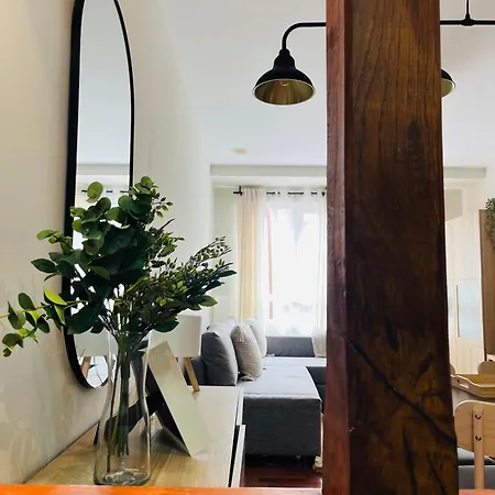 Cozy Apartment - 1 Min To San Lorenzo Beach, Gijon