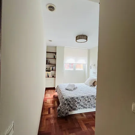 En Ezcurdia A 1 Min De San Lorenzo Daire Gijón